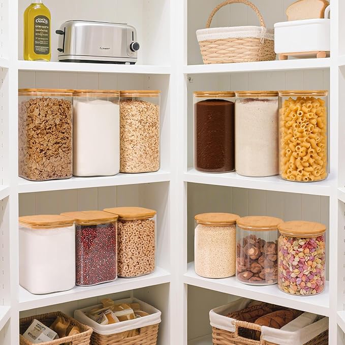 ComSaf 2Pcs Large Glass Storage Containers with Lids 4Qt, 1 Gallon Wide Mouth Flour Sugar Storage Containers, Large Capacity and Sealed for Rice, Cereal, Oat, Easy Clean and Scoop, Pantry Organization