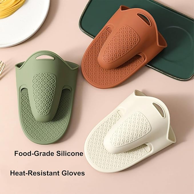 Silicone Oven Mitts, Heat Resistant Waterproof Baking Mitts,Food Grade Material Kitchen Mitts 2PCS for Cooking （ -40°-230°） (Beige)