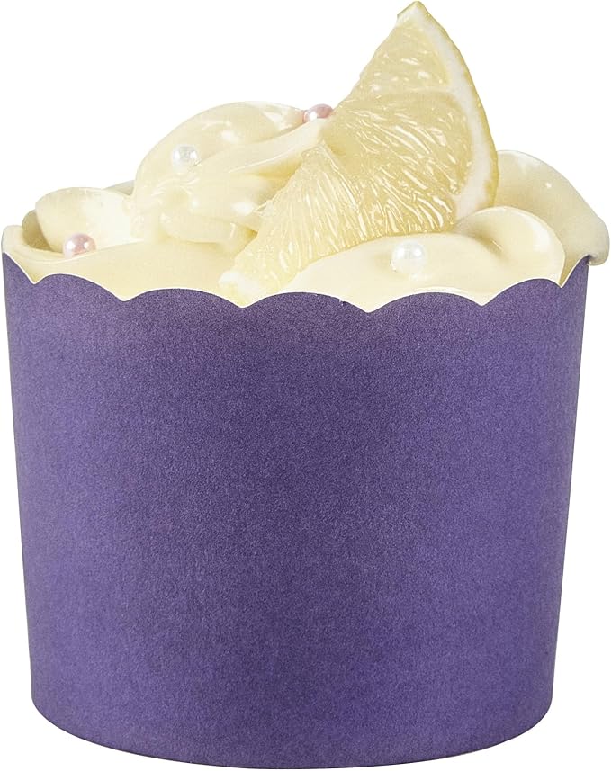 Restaurantware Baking Cups 200 Pack of 6 oz Paper Cupcake Liners Greaseproof Scalloped Oven-Safe Elegant Dessert Muffin Cups Disposable for Parties