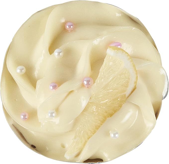 Restaurantware Baking Cups 200 Pack of 6 oz Paper Cupcake Liners Greaseproof Scalloped Oven-Safe Elegant Dessert Muffin Cups Disposable for Parties