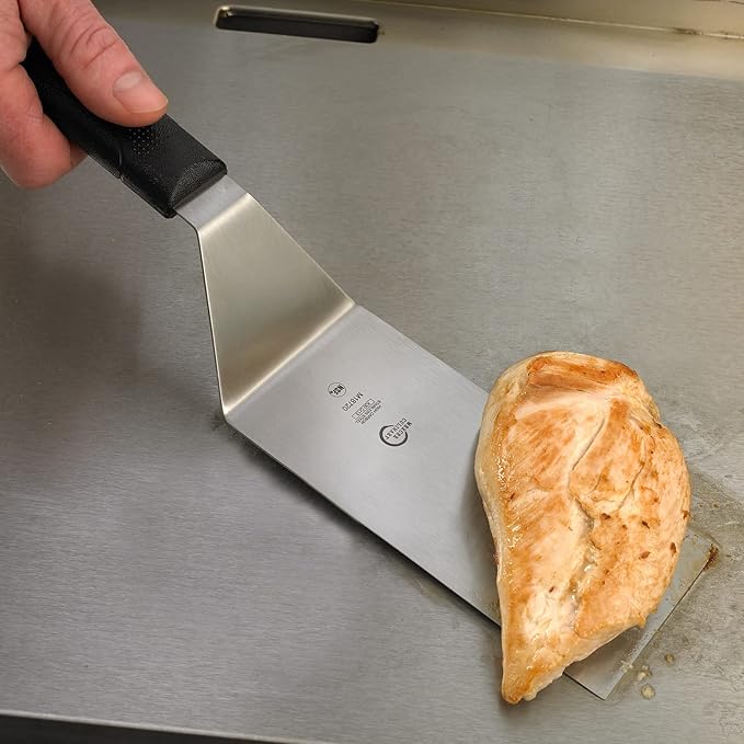 Mercer Culinary Millennia Turner/Spatula, 6 Inch x 3 Inch Blade, Black Handle