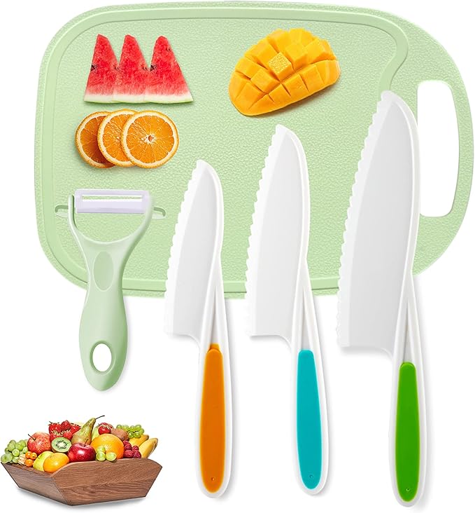 Kids Knifes Set,Children's Nylon Knives Safe Baking Real Cutting Cooking Childrens Knife Beginners Plastic Cut Fruits Salad Fun Firm Grip Toddler Chopping Friendly With Board Peeler 5Pack (green)