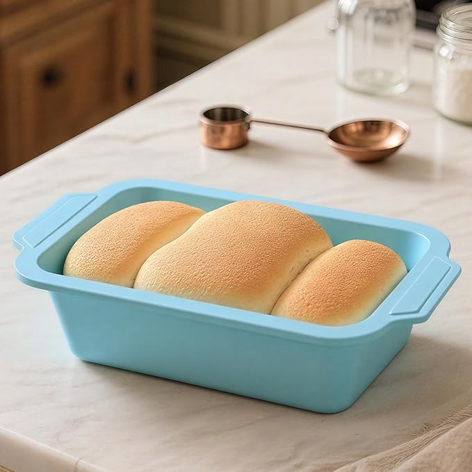 1 pc Silicone Bread Loaf Pans for Homemade Bread with Metal Frame, 9.5 x 5 Inch Non Stick Silicon Banana Loaf Pan for Oven, Silicone Baking Mold for Brownies,Sandwiches (Mint Green)