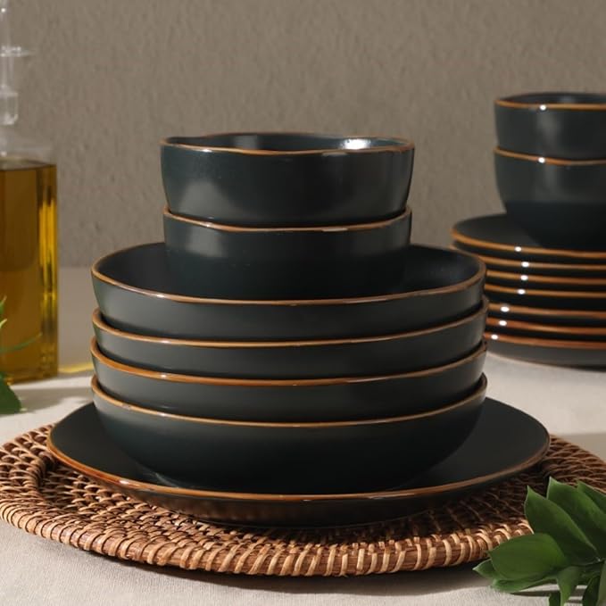 Gibson Home Hazeltine 16-Piece Black Stoneware Dinnerware Set – Plates and Bowls, Durable Ceramic Kitchen Dinner Set