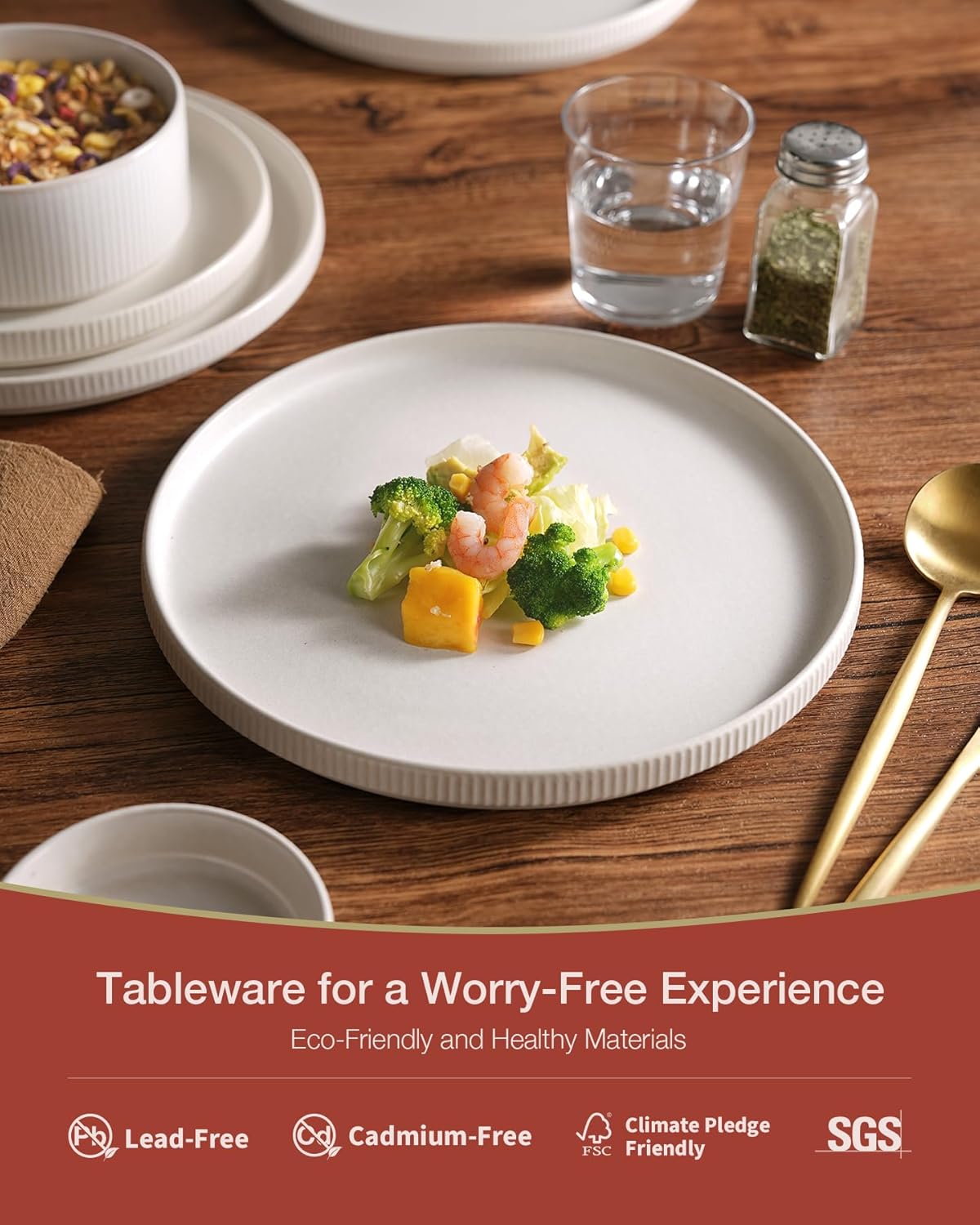 Famiware Star Dinnerware Set with Pasta Bowls, Service for 4 (16pcs), Ribbed Stoneware Plates and Bowls Dishes Sets - Chip & Scratch Resistant, Microwave & Dishwasher Safe, Matte White