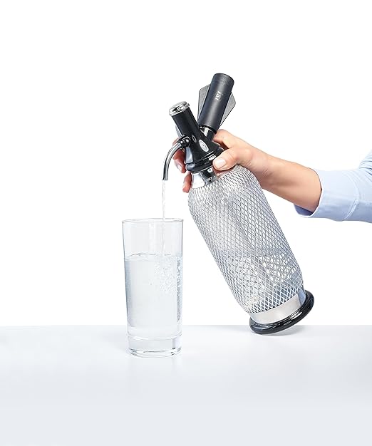 iSi North America Classic Sodamaker Set with Soda Siphon Chargers, 50-Pack - Stainless Steel 1-Quart Sparkling Water System & CO2 Carbonation Chargers for Carbonated Drinks, Juices, Cocktails