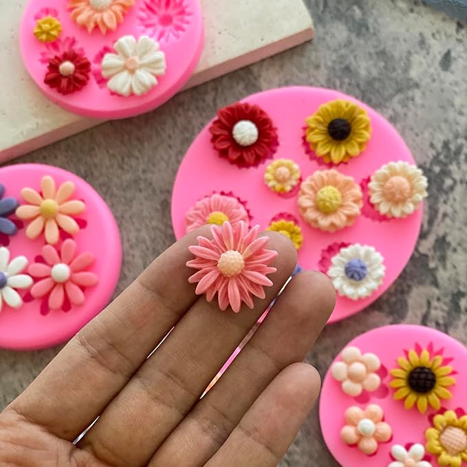 5Pcs Daisy Flower Molds Silicone Small Flower Chocolate Molds Sunflower Fondant Cake Candy Candle Resin Soap Ice Cube Mold for Baking