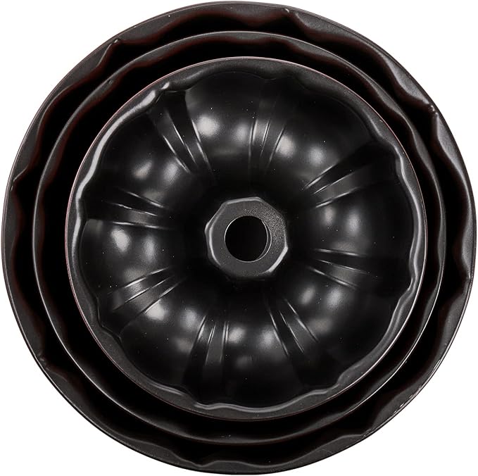 Tosnail Set of 3 Non-Stick Fluted Cake Pan, Tube Pan Round Cake Pan Steel Baking Pan Instant Pot Bakeware - 7", 8.5", 9.5", Red