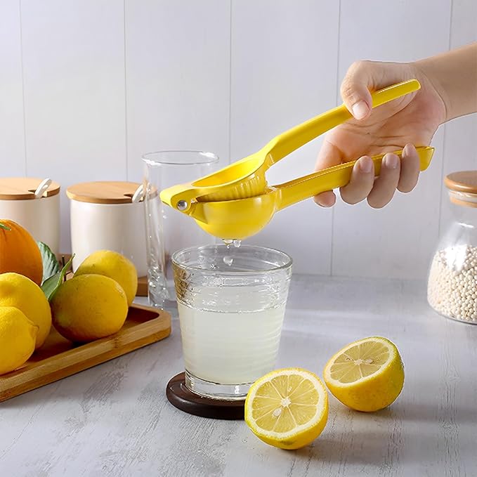 4 Pcs Lemon Squeezer Hand Press Aluminum Alloy Lime Squeezer Manual Citrus Juicer Multipurpose Lime Juicer for Kitchen Bar Restaurant