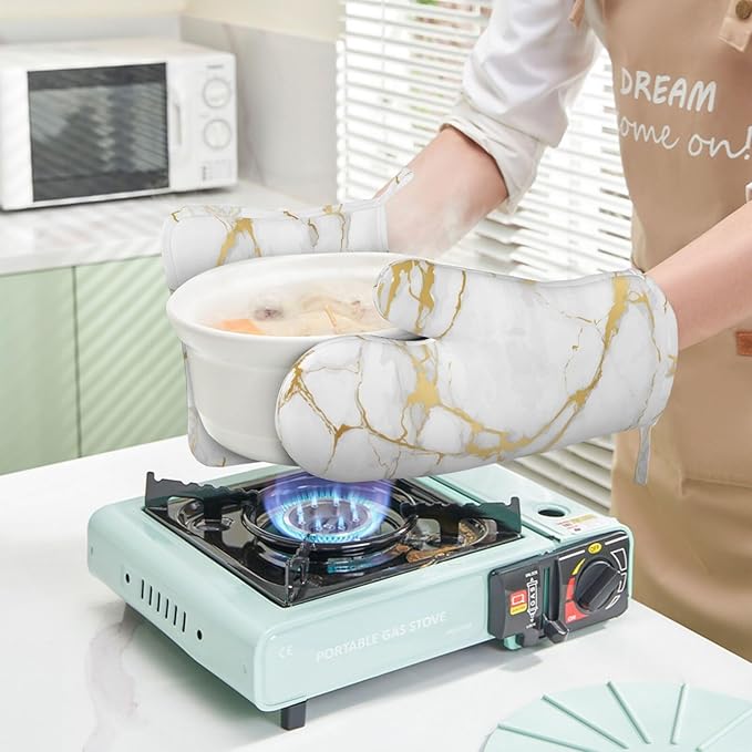 Luxury Marble White Gold Oven Mitts and Pot Holders Sets of 4, Heat Resistant Silicone Oven Mittens and Potholders Gloves Hot Pads for Kitchen Cooking Baking Grilling BBQ Chef