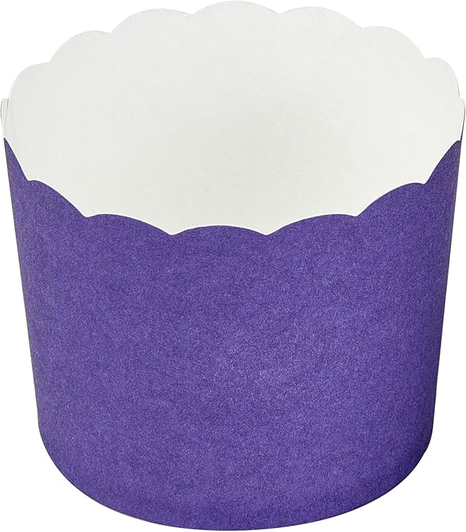 Restaurantware Baking Cups 200 Pack of 6 oz Paper Cupcake Liners Greaseproof Scalloped Oven-Safe Elegant Dessert Muffin Cups Disposable for Parties