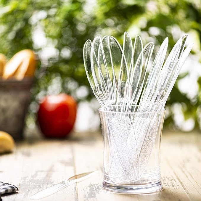 Comfy Package [300 Pack] Clear Plastic Knives Heavy Duty with Engraved Design - Plastic Knives Disposable, Sturdy Plastic Silverware for Parties, Weddings, and Events