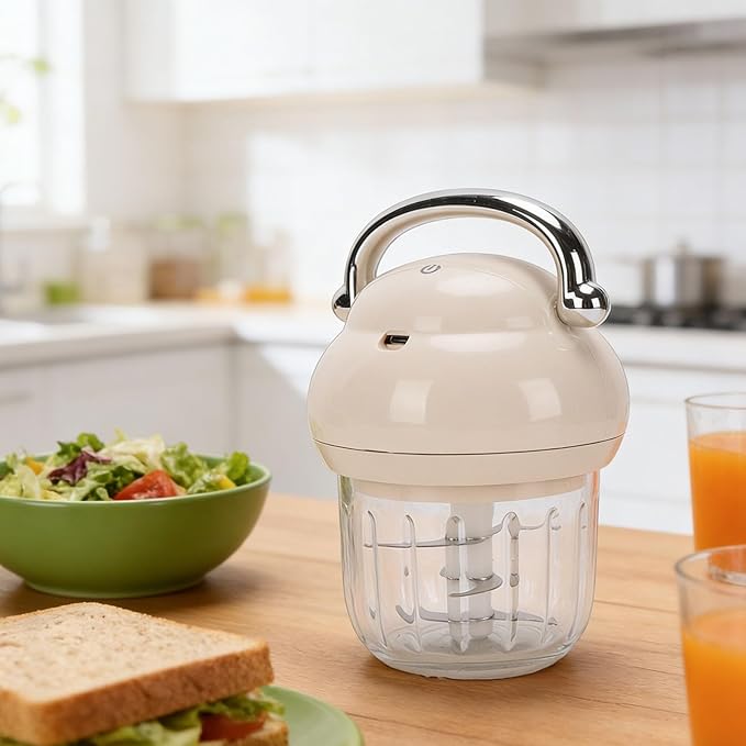 Generic Electric Garlic Chopper, Mini Food Chopper, 350ml Portable Cordless Usb Charging Garlic, Ginger Chili, Fruit Meat, Beans and Other Food Processing Machines