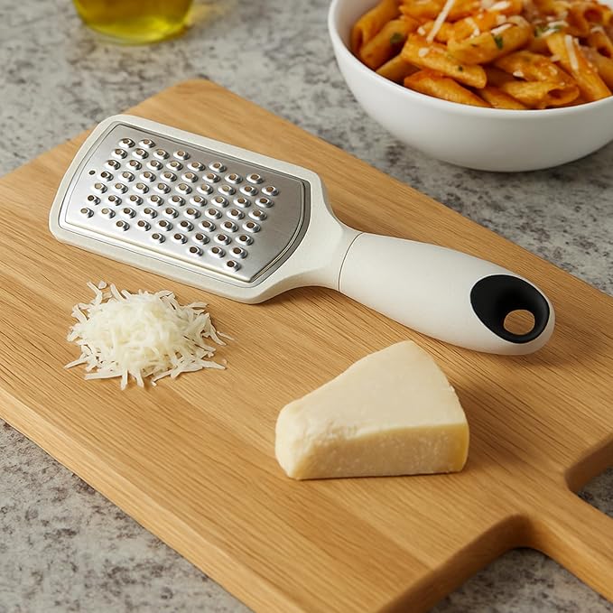 Beille Cream Stainless Steel Wheat Straw Handheld Cheese Grater Kitchen Utensils