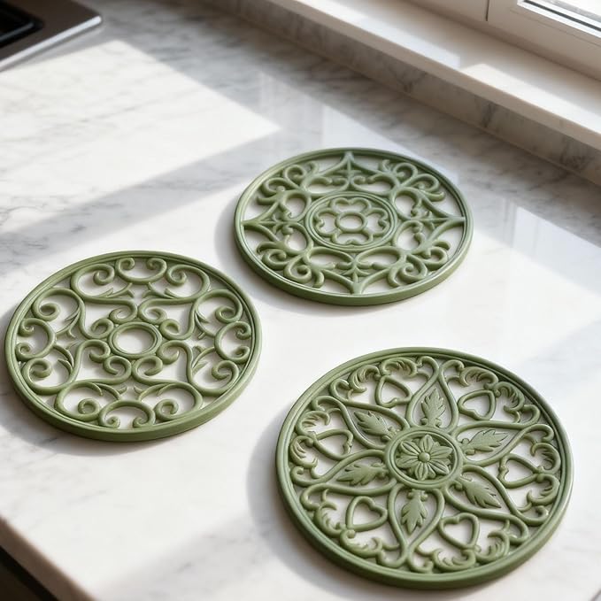 ME.FAN Trivets for Dishes/Pots/Pans, 3 Pcs Silicone Mats, Flexible/Durable/Non Slip Hot Pads to Protect Table and Counter Top (Olive Green)