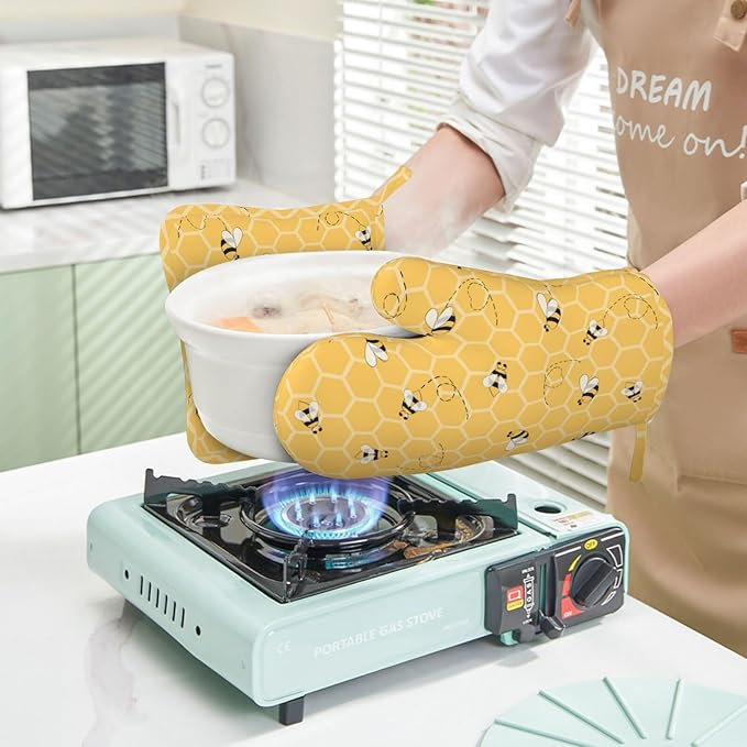 Yellow Honey Honeycomb Cute Bee Oven Mitts And Pot Holders Set Of 4 Silicone Heat Resistant Oven Mitten Potholders Non Slip Gloves Kitchen Decor For Bbq Cooking Grilling Baking