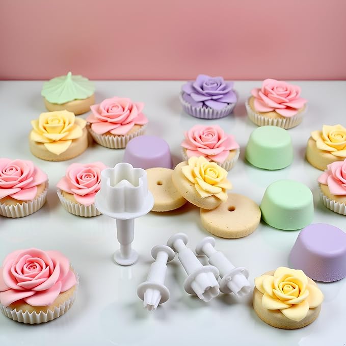 4Pcs White Flower Plunger Cookie Cutter DIY Blossom Flower Cake Fondant Mold Plastic Cake Decorating Tools Baking Accessories Cookie Cutters For Baking Plastic, Dessert and Candy Sculpting Tools