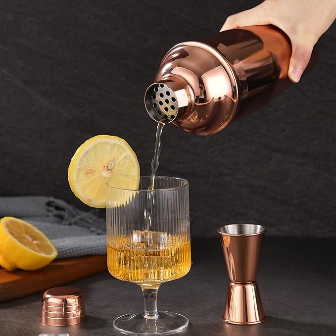 LUCKYGOOBO Cocktail Shaker,24 oz Martini Shaker,Food Grade Stainless Steel Martini Mixer Built-in Strainer,Drink Shaker,Bartender Kit Gifts. (Rose Gold)