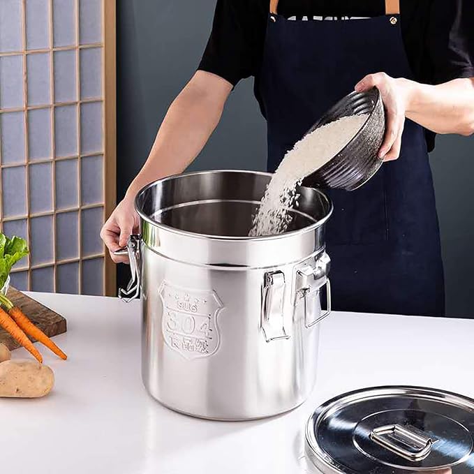 304 Stainless Steel Airtight Canister for Kitchen, 5.5Gal Canisters Container with Lids and Sturdy Locking Clamp,Bucket Food Storage Containers Airtight for Flour Coffee Bean Tea (21L)