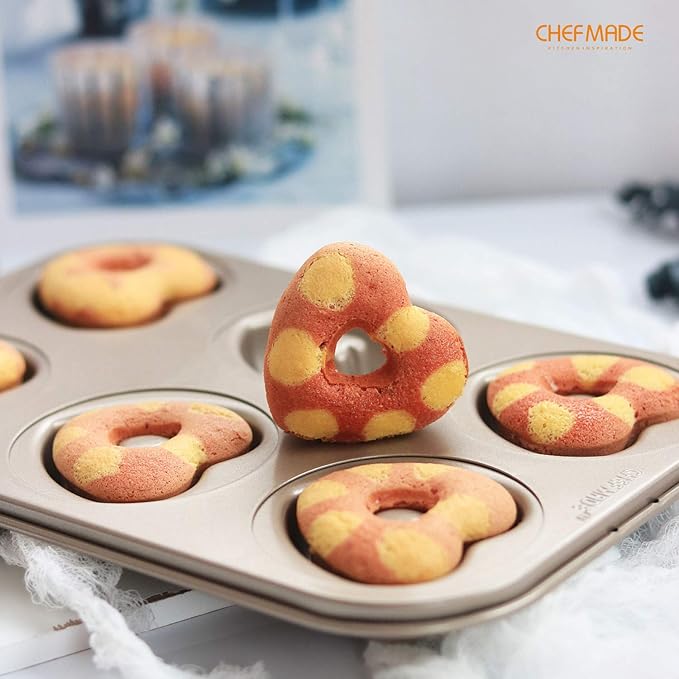CHEFMADE Donut Mold Cake Pan, 6-Cavity Non-Stick Heart-Shaped Doughnut Bakeware for Oven Baking (Champagne Gold)