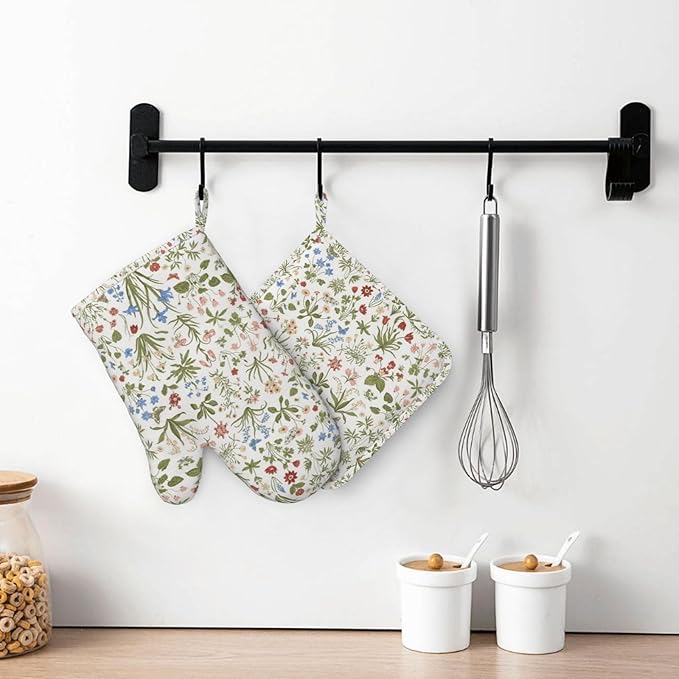 Vintage Wildflowers Botanical Oven Mitts and Pot Holders Sets Silicone Florals Kitchen Oven Mitts Hot Pads Heat Resistant Flowers Potholders Kitchen Mitts Set for Baking BBQ Cooking