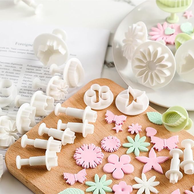 1 Set Five-pointed Star Fondant Flower Cutter,White Flower Plunger Cookie Cutter, Cake Decorating Tools,Dessert And Candy Sculpting Tools,White Baking Accessories