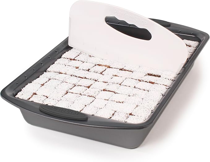 BergHOFF 11Pc Perfect Slice Bakeware Set, Covered Rectangle Cake Pan, Cookie Sheets, Muffin Pan, Loaf Pan, Round, Square and Rectangle Cake Pans, Slicer, Non Toxic, PFOA Free, Grey & Grey