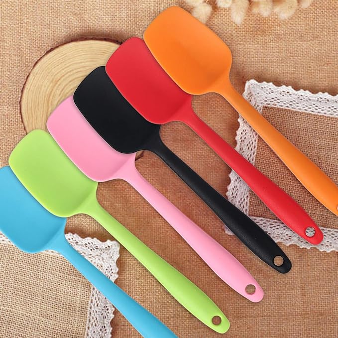 Silicone Spatulas, 8.2 inch Small Rubber Spoon Spatula Heat Resistant Seamless One Piece Design Non-Stick Spoonula Flexible Scrapers Baking Mixing Tool (6 Pcs)