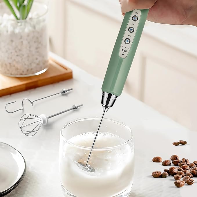 Sakgos Milk Frother Rechargeable Handheld-Electric Whisk 3 Speed Adjustable, Coffee Frother Wand with 3 Stainless Whisks, Electric Foam Maker, Drink Mixer Blender for Latte Cappuccino Matcha Egg