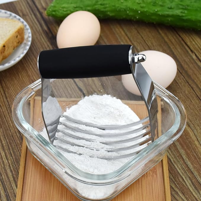 Dough Blender Heavy Duty Pastry Cutter Stainless Steel Butter Cutter Professional Baking Tool For Mixing Flour Butter (2 Pcs Black)