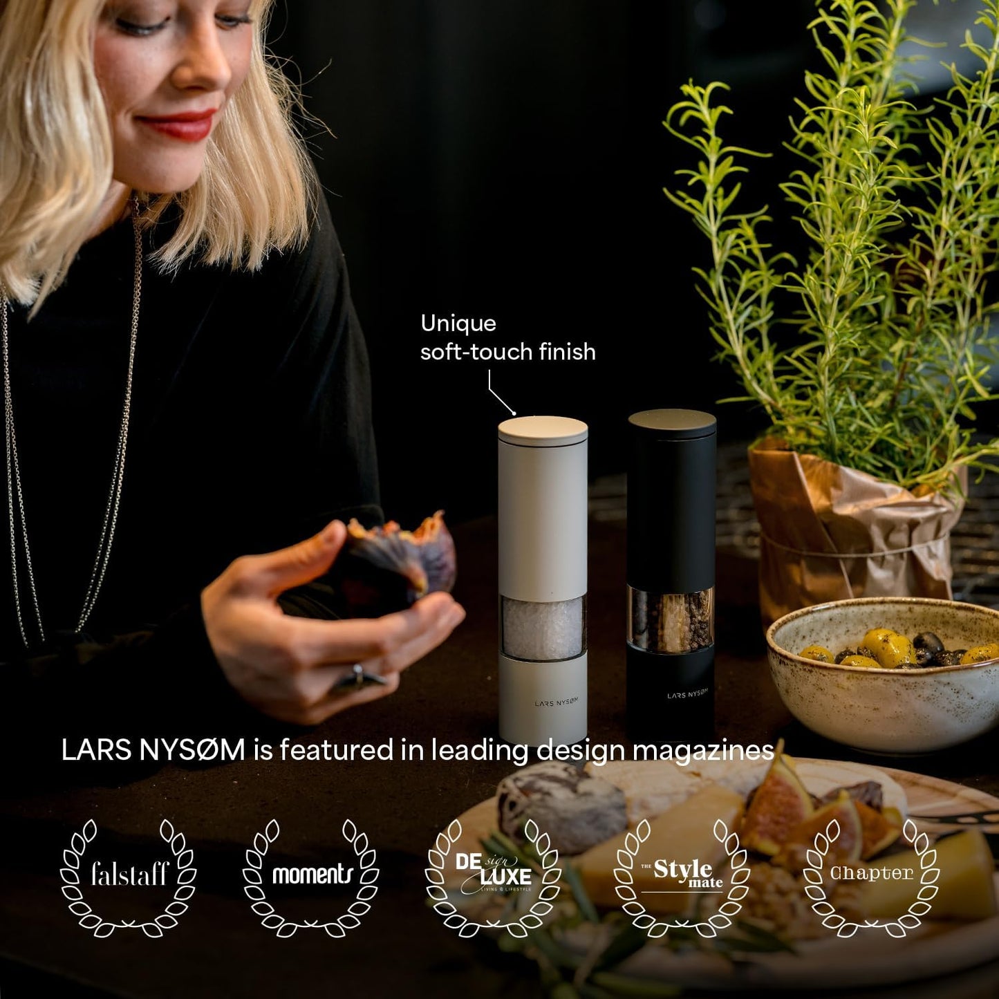 LARS NYSØM Salt and Pepper Grinder Set Manual, Stainless Steel Salt and Pepper Mills with Adjustable Ceramic Grinder I Design Spice Shakers (Black/White)