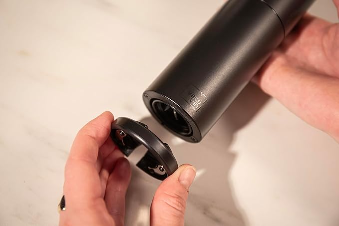 Electric Wine Opener & Hexo Wine Chiller – Sand-Toned Set for Effortless, Stylish Entertaining