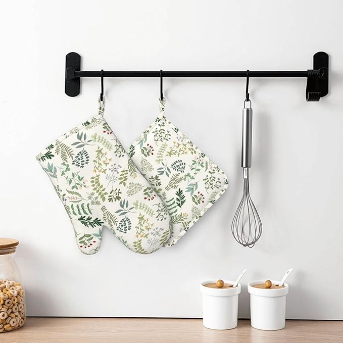 Wildflowers Herbs and Leaves Oven Mitts and Pot Holders Sets Silicone Beige Floral Kitchen Oven Mitts Hot Pads Heat Resistant Potholders Kitchen Mitts Set for Baking BBQ Cooking