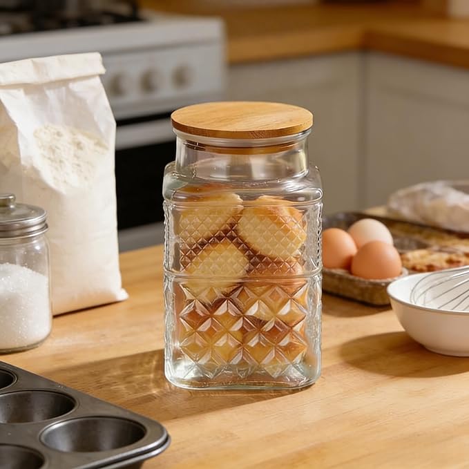 Large Glass Storage Jar, 60 FL OZ Glass Food Storage Containers with Bamboo Lid, Kitchen Containers Cereal Canisters Decorative Jar for Candy Snack Cookies Coffee Tea Nuts Airtight Jars