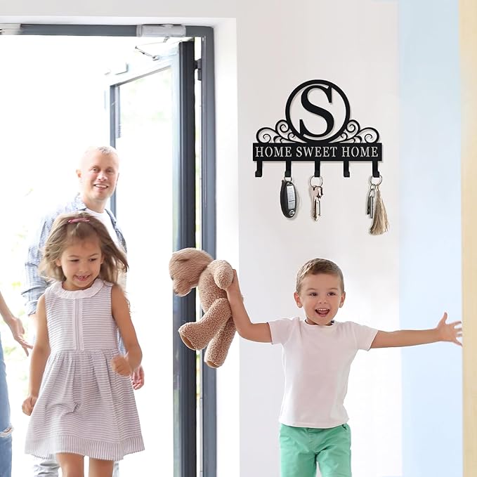 Custom Name Key Rack,Key Holder for Wall, Metal Key Holder Hooks Organizer Rack, Key Hanger Decor for Kitchen, Entryway, Hallway, Office, Doorway
