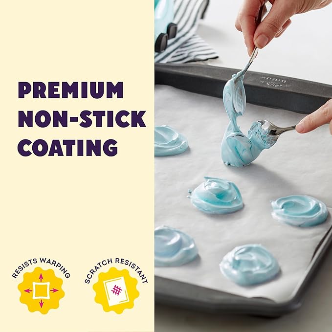 Wilton Gold Premium Non-Stick Warp-Resistant Bakeware, Made without PFAs, Medium Cookie Sheet, 15.25 x 10.25 in, Packaging May Vary