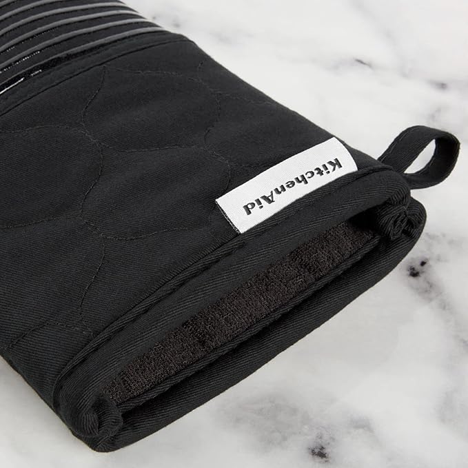 KitchenAid Quilted Cotton Terry Cloth Oven Mitt, Pot Holder, Kitchen Towel 4-Pack Set, Heat Resistant, Silicone Grip, Gift Set, Matte Black, 16"x26", 7"x13" & 7"x10"