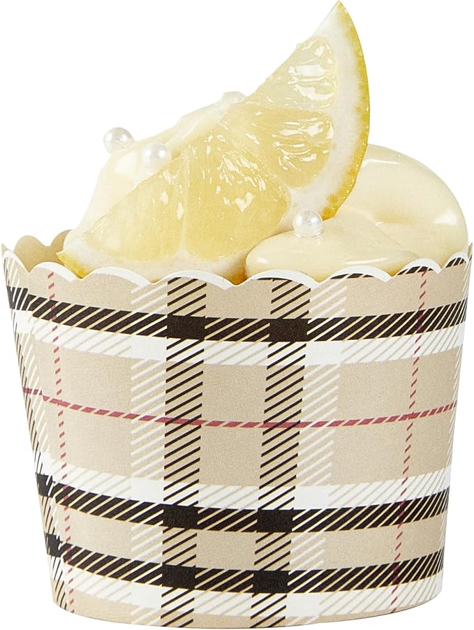 Restaurantware Baking Cups 200 Pack of 3.38 oz Paper Cupcake Liners Greaseproof Scalloped Oven-Safe Elegant Dessert Muffin Cups Disposable for Parties