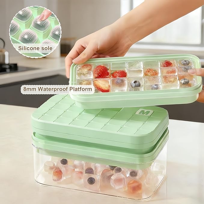 Plastic Ice Cube Trays + Silicone Ice Cube Trays with Lid and Bin