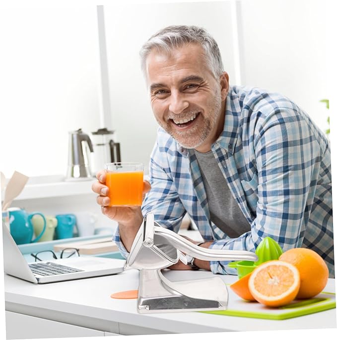 Manual Citrus Extractor Tool Thick Hand Press Lemon Squeezer Fruit Juicer with Stable Base for Home and Professional Use Easy Squeeze Handheld Aluminum Press