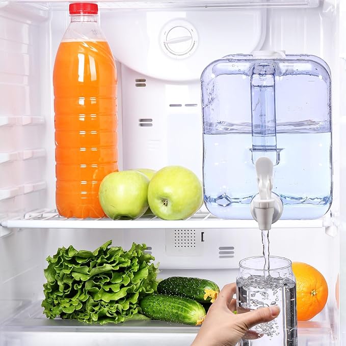 Funnymoom 4 Pcs Drink Dispenser for Fridge Refrigerator Plastic Reusable Water Dispensers Bottle with Spigot Bpa Free for Party Outdoors Home Office Activities (blue, 2 Gallon)