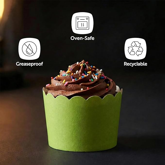 Restaurantware Baking Cups 200 Pack of 10 oz Paper Cupcake Liners Greaseproof Scalloped Oven-Safe Elegant Dessert Muffin Cups Disposable for Parties