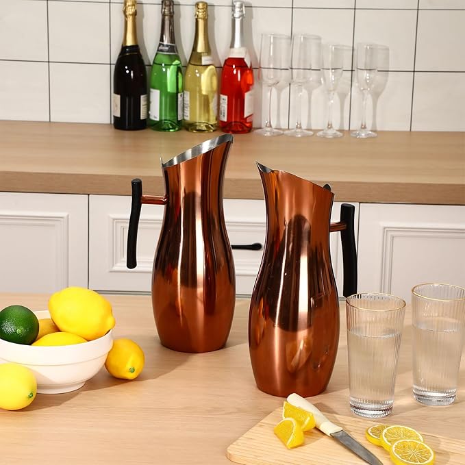 Funnymoom 2 Pcs 2 L Stainless Steel Water Pitchers with Lid Removal Ice Guard Handle Modern Metal Water Pitcher Hot Cold Drink Serving Tool for Restaurants Home Bar Christmas Party(Rose Gold)