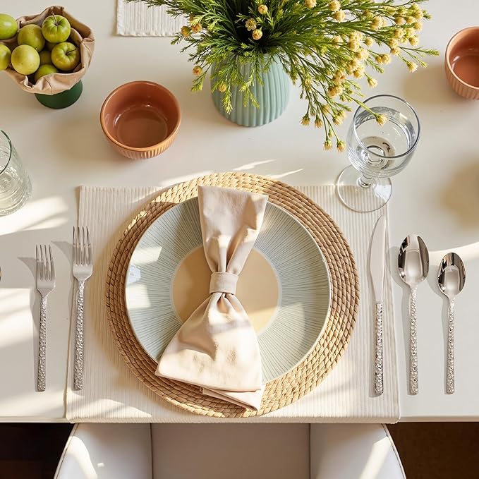 KINGSTONE 20 Piece Hammered Silverware Set, 18/10 Stainless Steel Flatware Set for 4, Cutlery Set for Home, Party, Wedding, Mirror Polished Dishwasher Safe