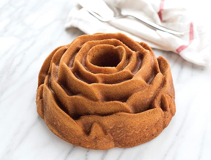 Nordic Ware Rose Bundt, 10 Cup, Toffee