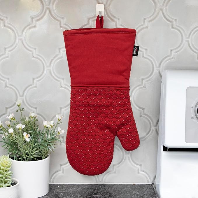 All-Clad Premium Ogee Silicone Printed Oven Mitt: Heat Resistant to 500 Degrees - 100% Cotton and Silicone, 14"x7" Oven Mitt for Kitchen and Barbeque, 2-Pack, Chili