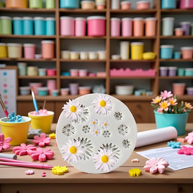 Grey Cute Flower Silicone Molds Daisy Shape Fondant Candy Mould Mini Flower Chocolate Mold for Cake Decoration Cupcake Topper Fudge Polymer Clay，Pastry and Baking Molds，Fondant and Gum Paste Molds