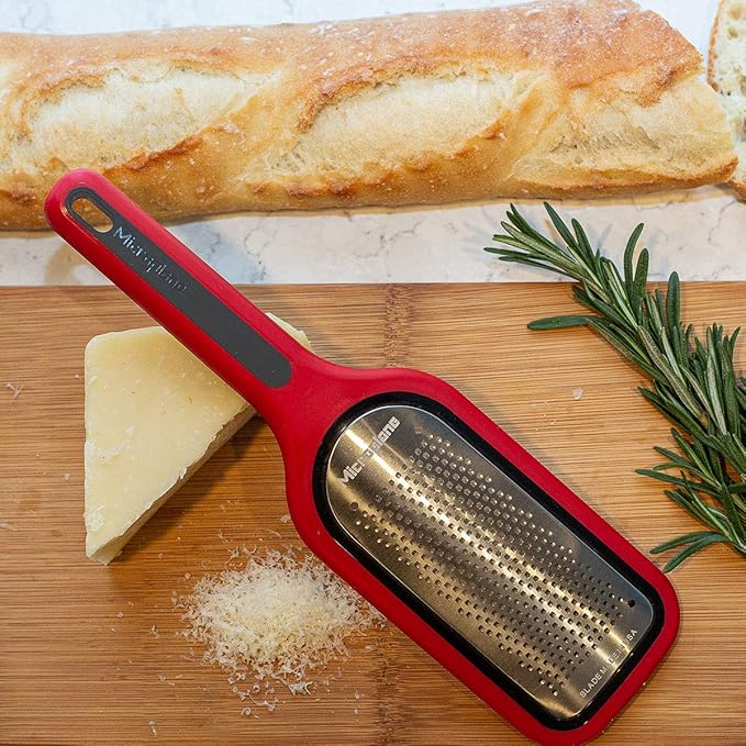 Microplane Select Series Fine Blade Cheese Grater (Red)