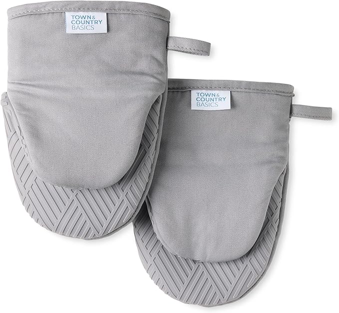 Town & Country Basics Basketweave Soft Silicone Mini Oven Mitt 2-Pack Set, Heat Resistant up to 500F, Flexible Silicone, Non-Slip Grip, Grey, 5.5"x8"
