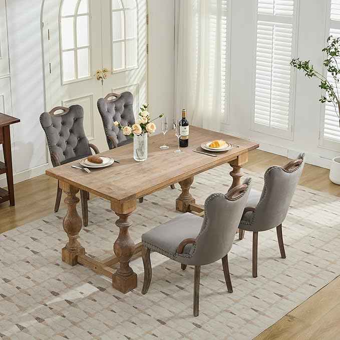 Grey Velvet Dining Chairs Set of 4，Modern Upholstered Dining Room Chairs with Tufted Back and Wood Accents, Curved Solid Wood Legs & Nailhead Trim, Sillas De Comedor Modernas 4